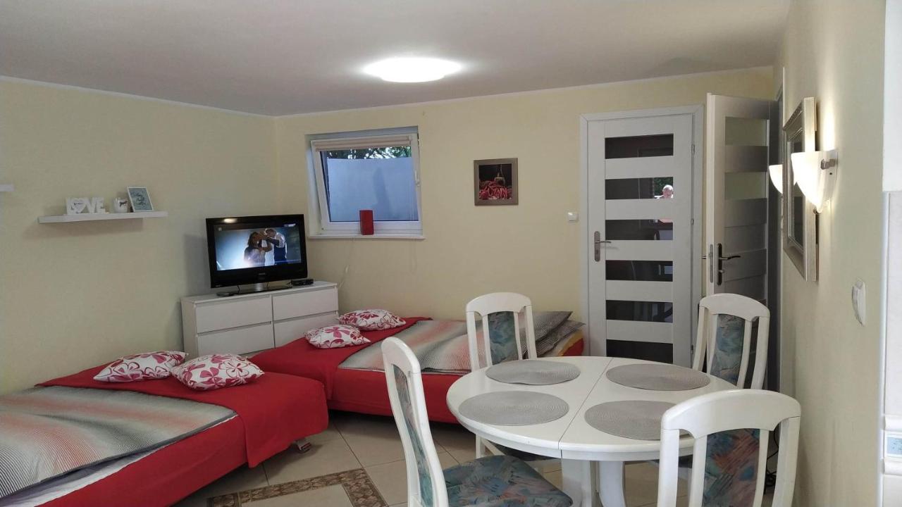 Apartamenty Junona Nad Morzem, W Domu Z Ogrodem, Obok Stegna I Jantar Junoszyno Екстер'єр фото