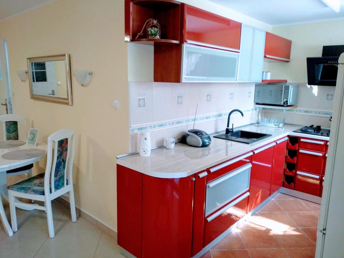 Apartamenty Junona Nad Morzem, W Domu Z Ogrodem, Obok Stegna I Jantar Junoszyno Екстер'єр фото