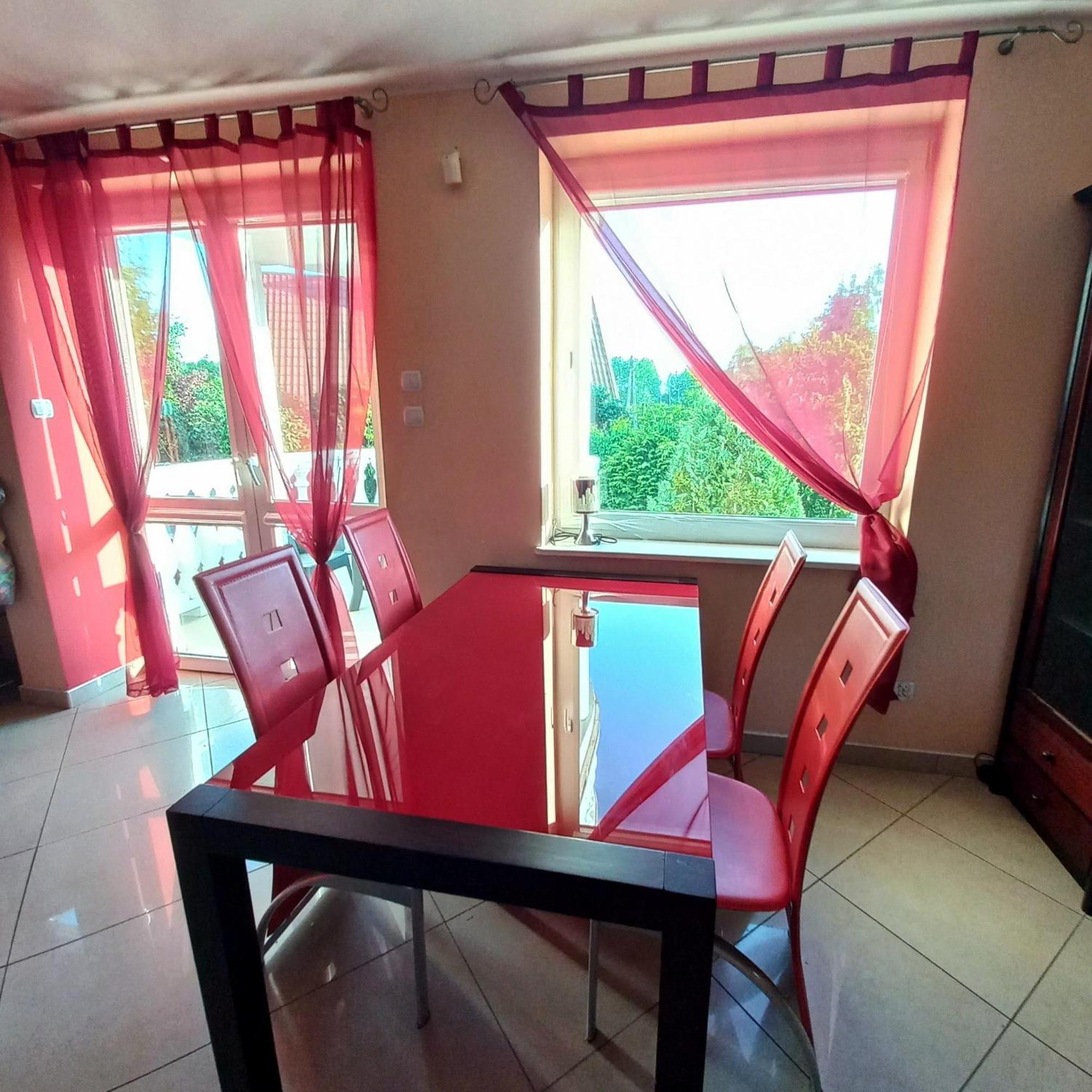 Apartamenty Junona Nad Morzem, W Domu Z Ogrodem, Obok Stegna I Jantar Junoszyno Екстер'єр фото